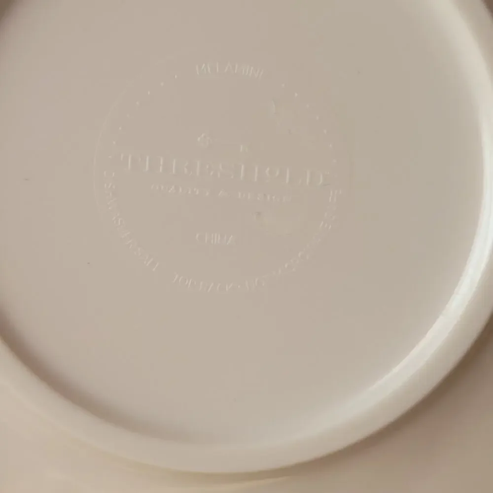 Threshold Melamine Appetizer Dessert Plates set of 2 Target 2013 Perfect shape